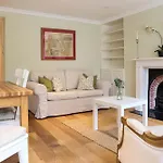 Stunning Chelsea Nest