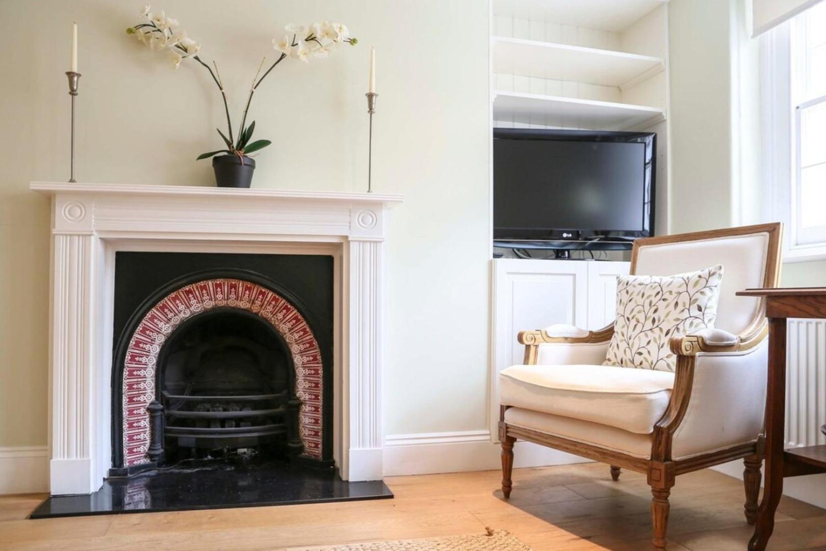 Stunning Chelsea Nest * London