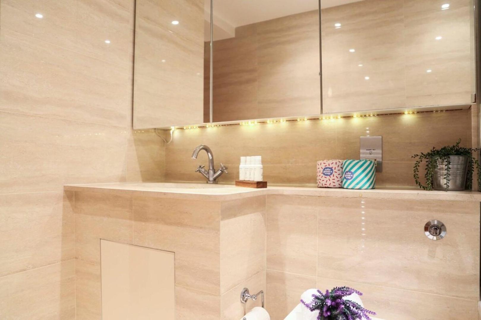 Apartment Stunning Chelsea Nest *
